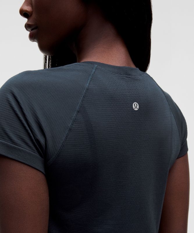 Vêtement T-shirt Swiftly Tech 2.0 *Longueur hanche